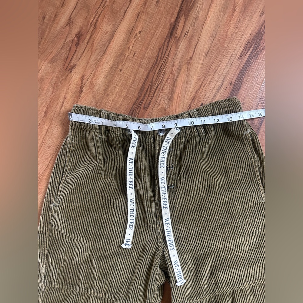 Free People We The Free Roscoe Cord Pull On Pants Color Bermuda Size XS - Picture 10 of 13